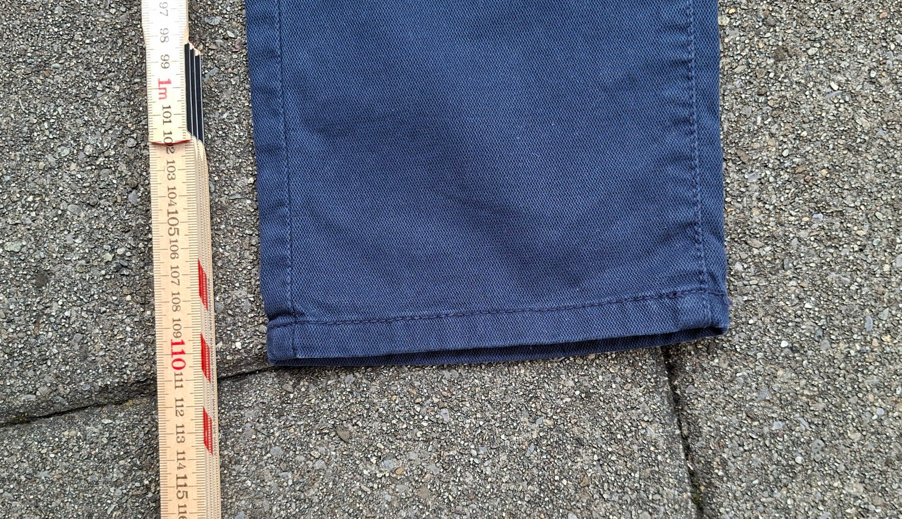 Pantaloni: Stoffhosen blau W32 – Usato da Küssnacht am Rigi venduto da AutoVilla 2