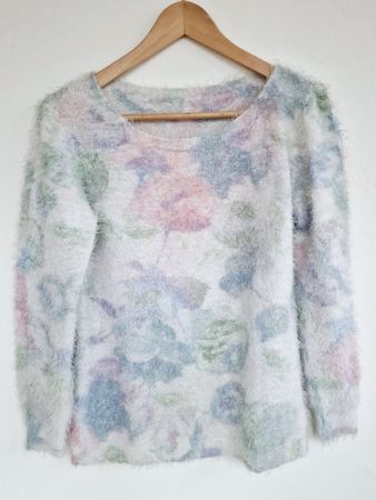 Damen Pullover Gr. M mit floralem Muster in Pastelltönen