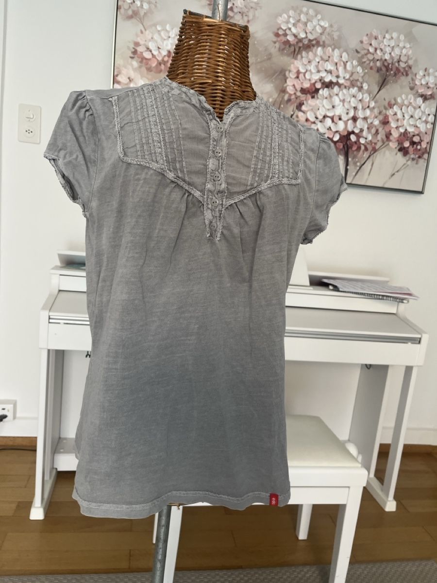 T-shirt: Shirt grau von EDC, M – Usato da Solothurn venduto da Bobesch08 3