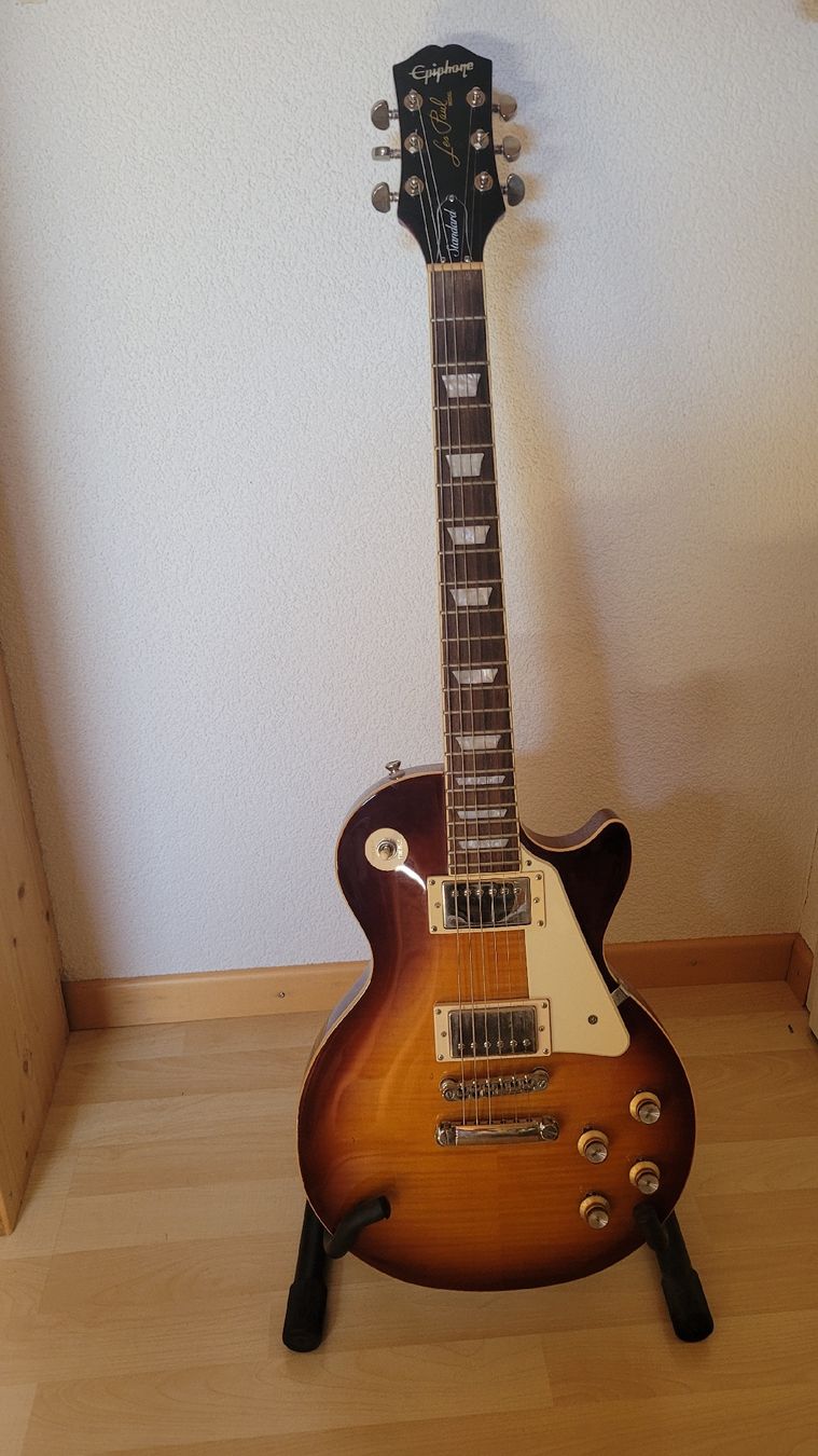 Epiphone Instruments de musique: Epiphone Les Paul Standard – D'occasion à Spiez par nir_7n58