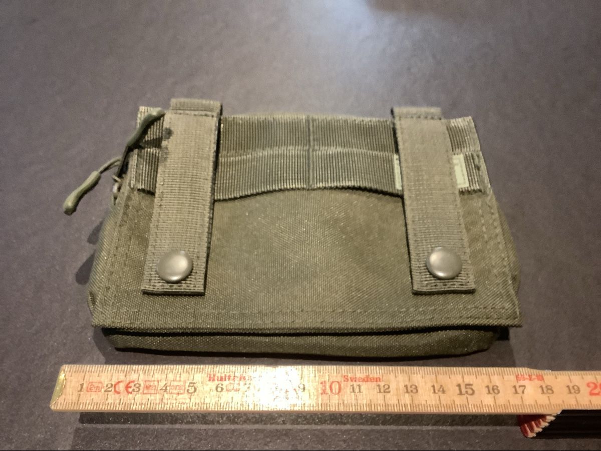 Taschen: Pochette tactique Mil-Tec olive - État impeccable, neuf – Neu und originalverpackt aus Massongex von Nitramas 1
