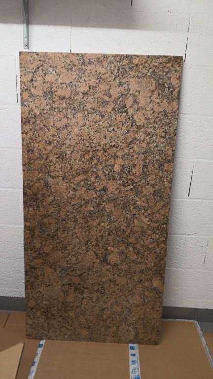 Tavoli: plateau de table en granite – Nuovo (secondo la descrizione) da lossy venduto da katz_fr 2
