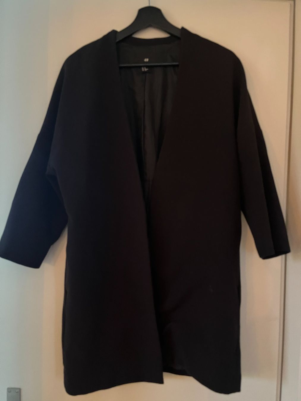 H&M Giacche: Light black jacket – Usato da Winterthur venduto da L.K.I.