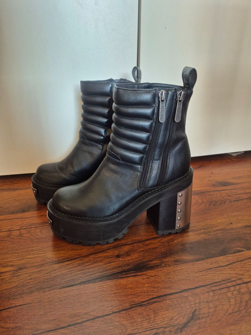 Killstar Damenschuhe: Killstar Schuhe – Gebraucht aus Wädenswil von Virginia96