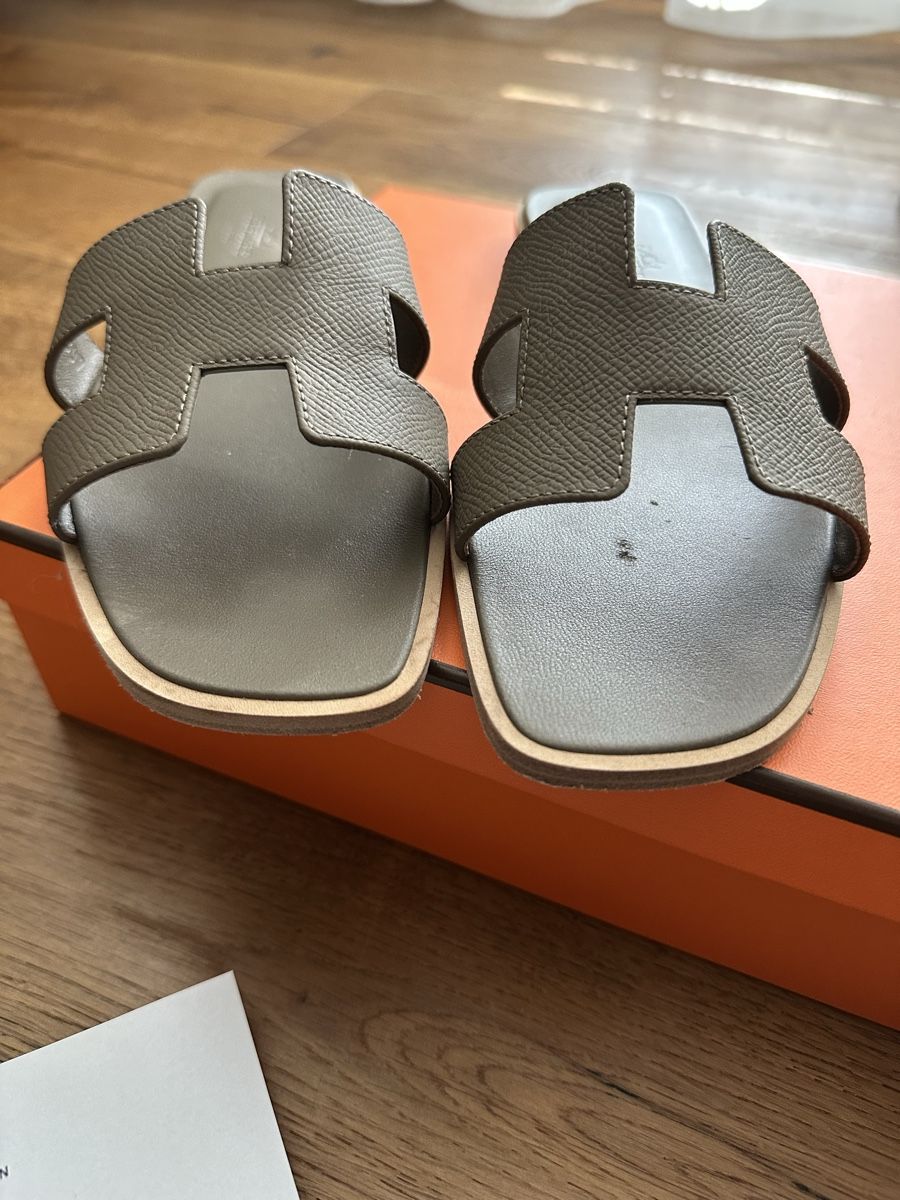 Hermès Damenschuhe: Hermes Oran 37.5 – Gebraucht aus Rudolfstetten von Jenna.Bananna 1