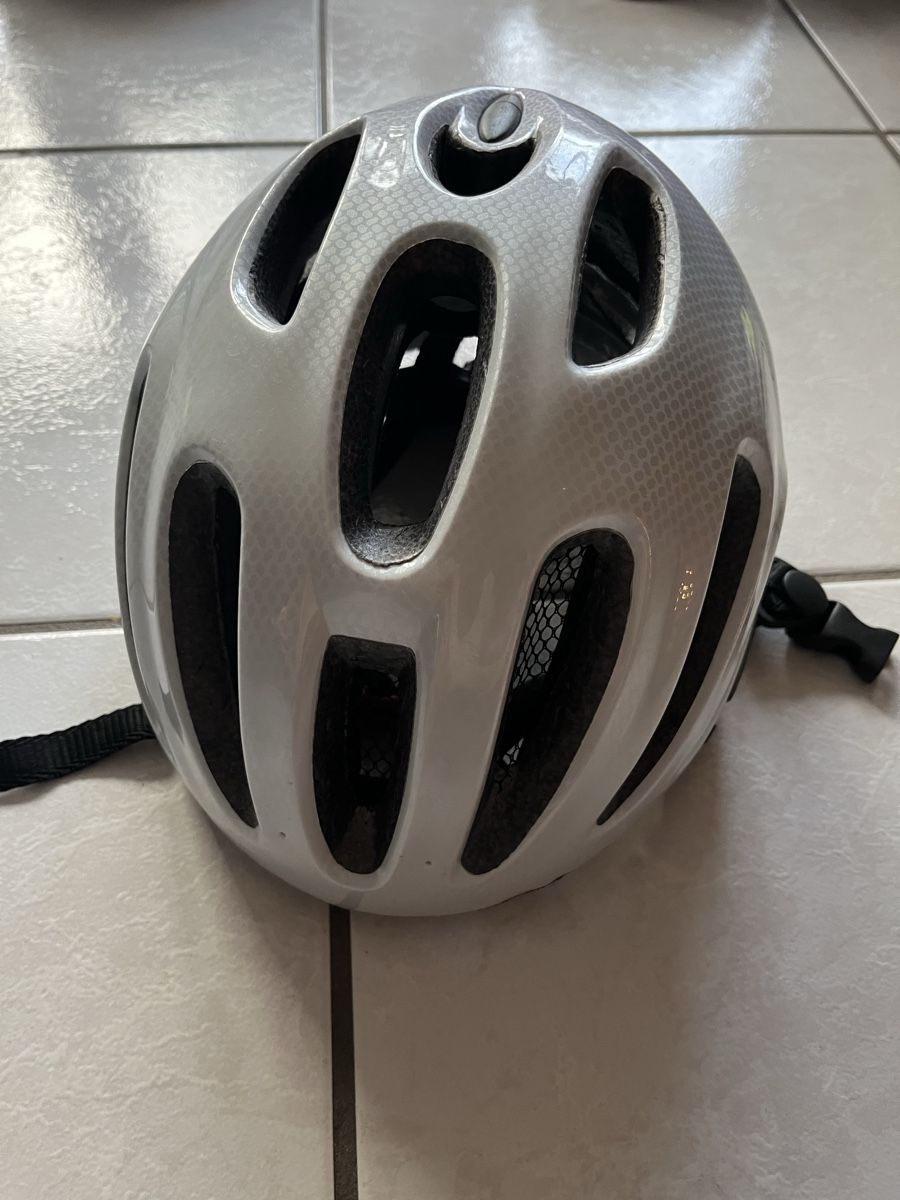 Caschi: Velohelm – Usato da Vinelz venduto da fre_7qwh