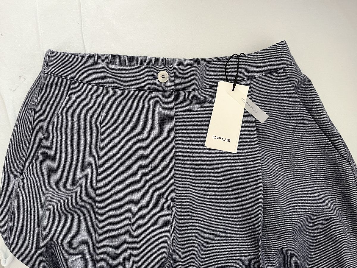 Opus Pantaloni: Neue Opus Stoffhose mit Etikette – Nuovo e nell'imballaggio originale da Wettingen venduto da epe_9vbf 2