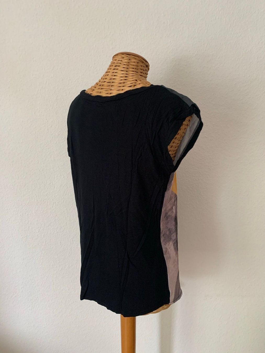 T-Shirts: T-Shirt mit Print - S – Gebraucht aus Zürich von Diazaio 2