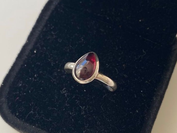 Anelli: Silber 925 Granat Tropfen Ring – Usato da Givisiez venduto da dor_xb9k 1