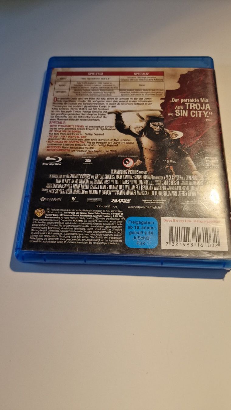 Tutti i DVDs: 300 Blue Ray Spielfilm – Usato da Sempach Station venduto da SwissRolli 2