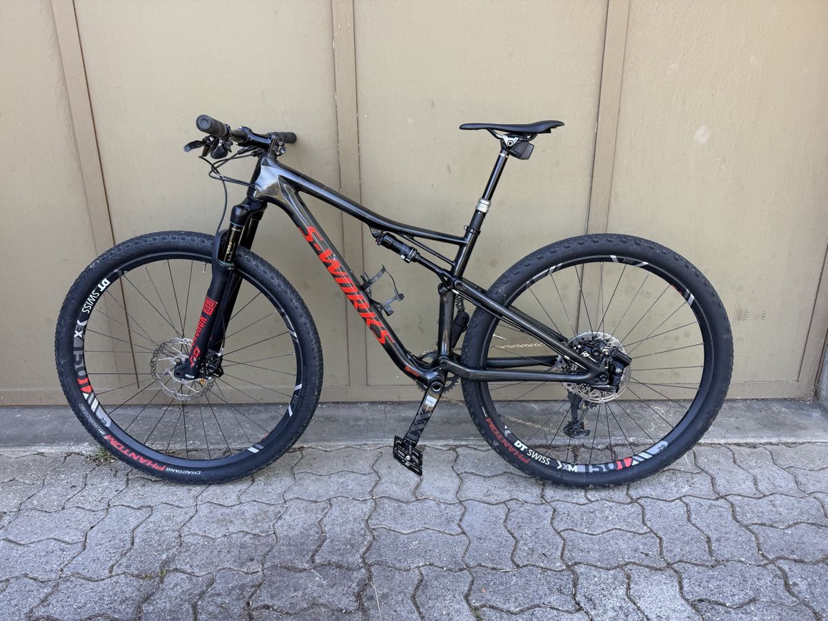 Velos: S-Works Bike full Carbon  – Gebraucht aus Reisiswil von Dominicschaer