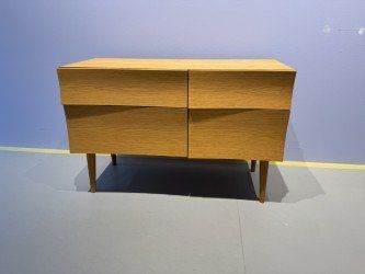 Muuto Cassettiere: Muuto Reflect Sideboard, small – Usato da Zürich venduto da NordicSale 1
