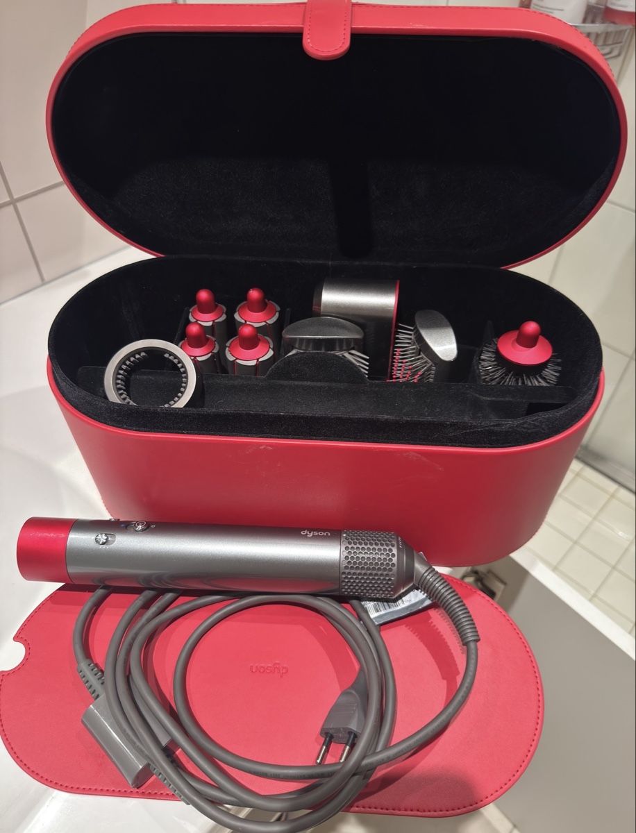Dyson Asciugacapelli: Dyson Airwrap – Usato da Matzingen venduto da san_zh2r