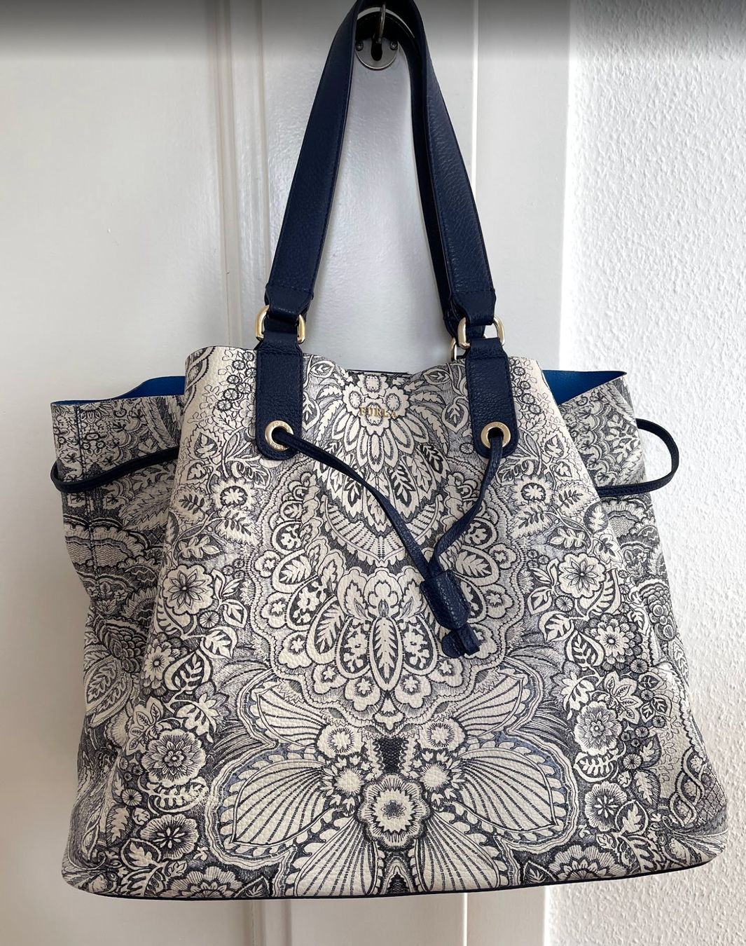 Furla Borse da donna: Furla tote – Usato da Zürich venduto da aliiix