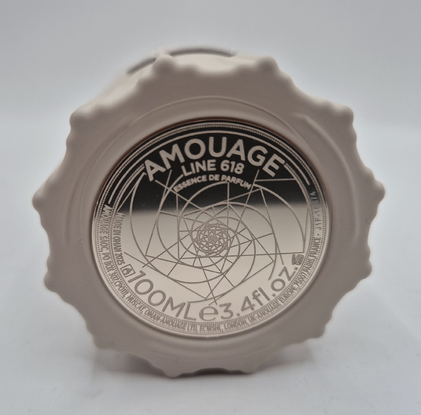 Amouage Profumi & Eau de Toilette: 2 ml LINE 618 AMOUAGE ABFÜLLUNG – Nuovo (secondo la descrizione) da St. Gallen venduto da CaliSunshine 1