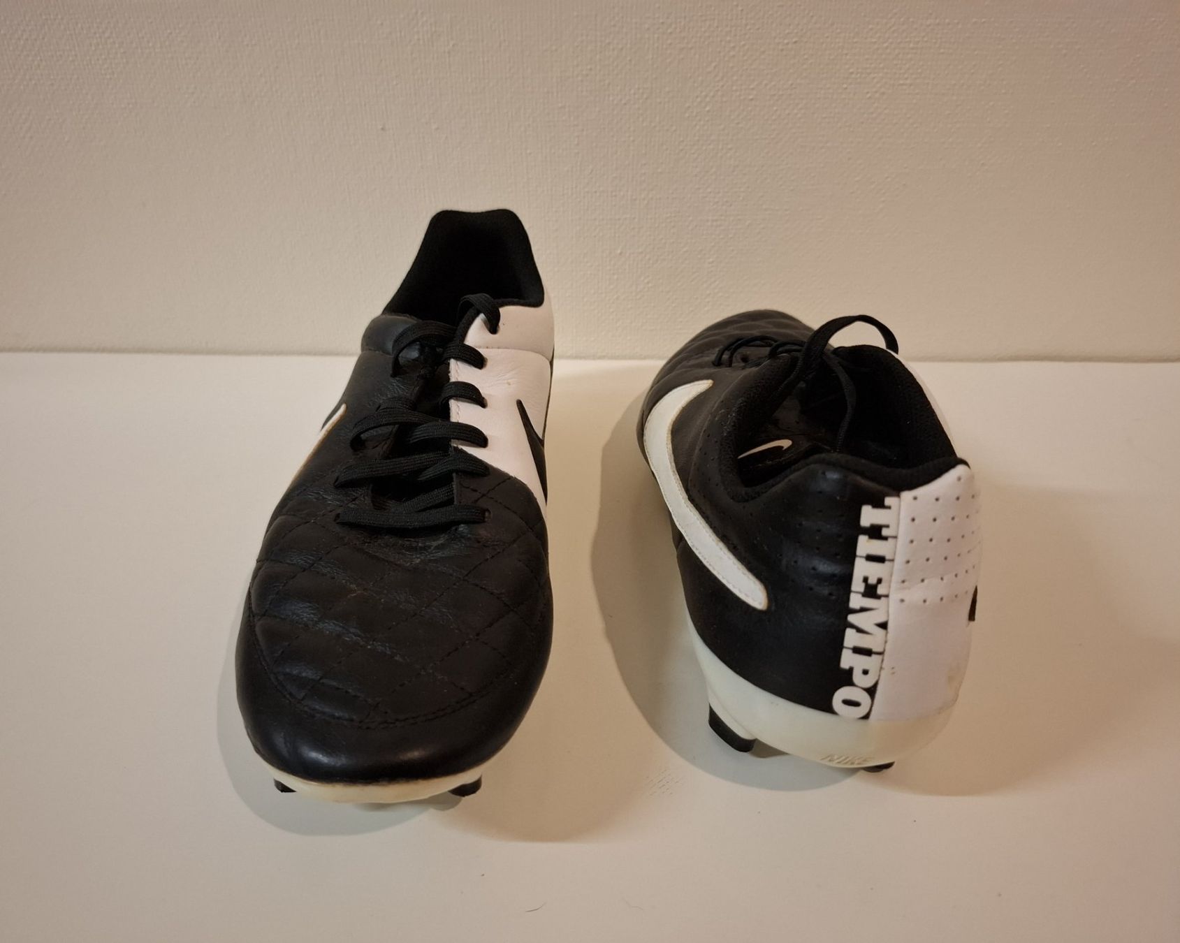 Nike Scarpe da uomo: Fussballschuhe NIKE (Gr. 44) – Usato da Bottmingen venduto da Tomena0214 2