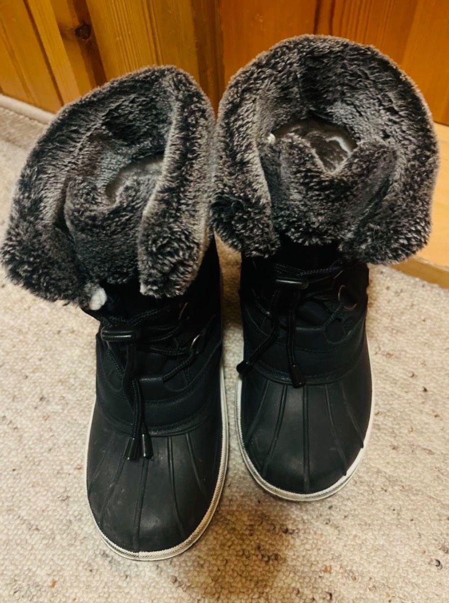 Mckinley Scarpe da uomo: mc Kinley Winterstiefel 35 – Usato da Saas-Fee venduto da Marienelly19