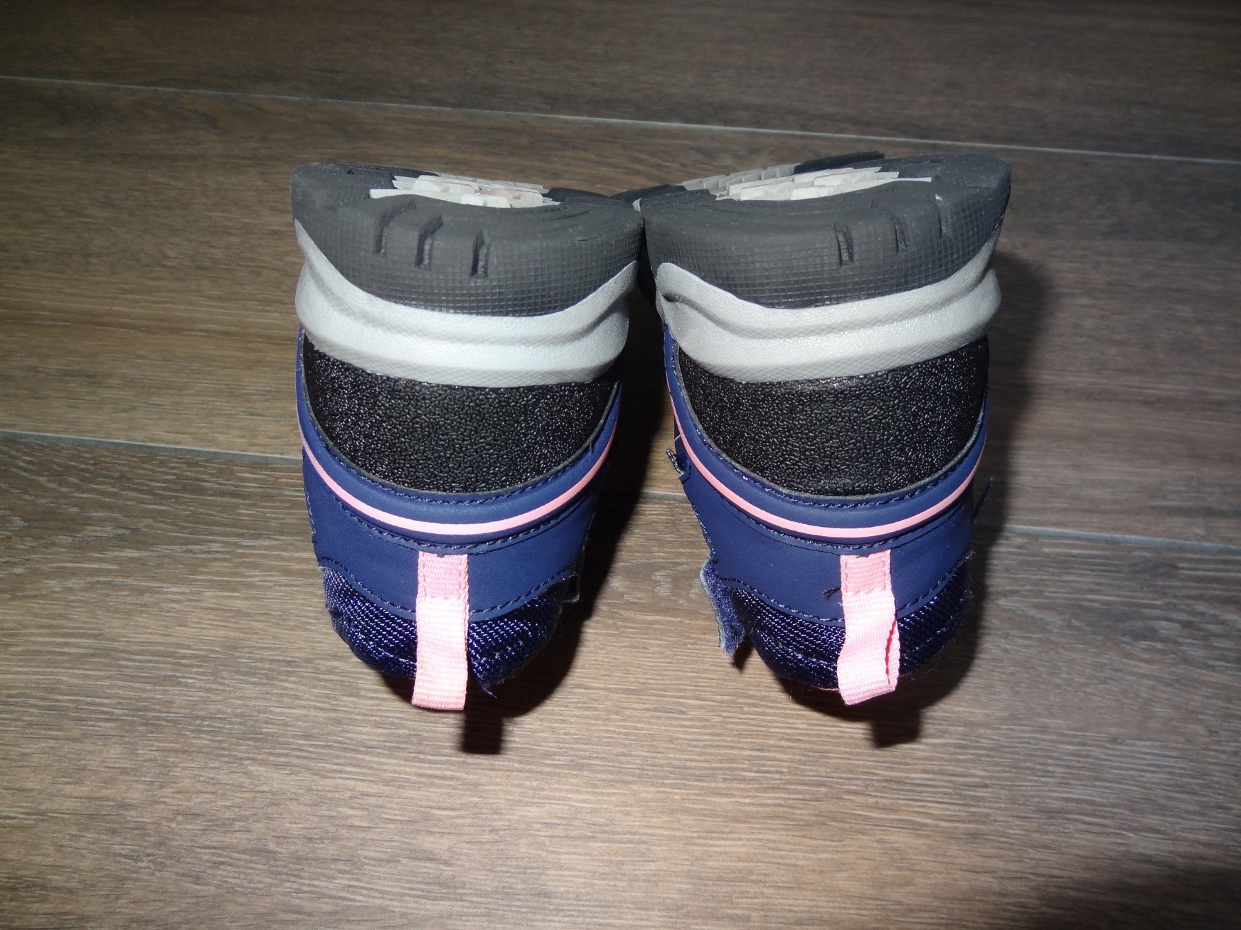 Chaussures filles: Chaussure de marche fille taille 30 – D'occasion à Satigny par salvatore73 7