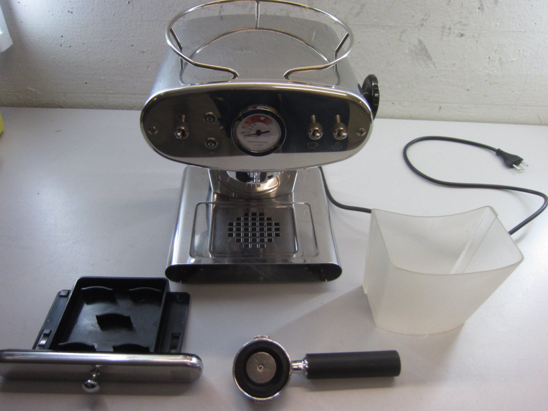 FrancisFrancis! Machines à café & Machines à expresso: Francis Francis X1 defekt – Défectueux à Kilchberg ZH par Cuculus1 3
