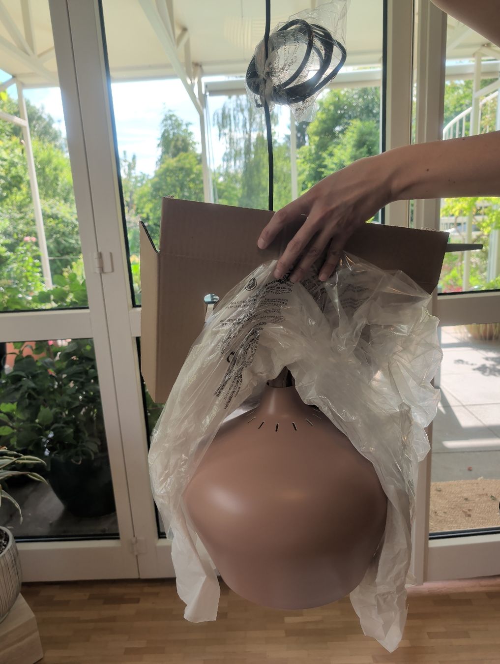 Interio Lampadari & plafoniere: Originalverpackte Design-Deckenlampe von Frandsen – Nuovo e nell'imballaggio originale da Zürich venduto da lizzie_26 3