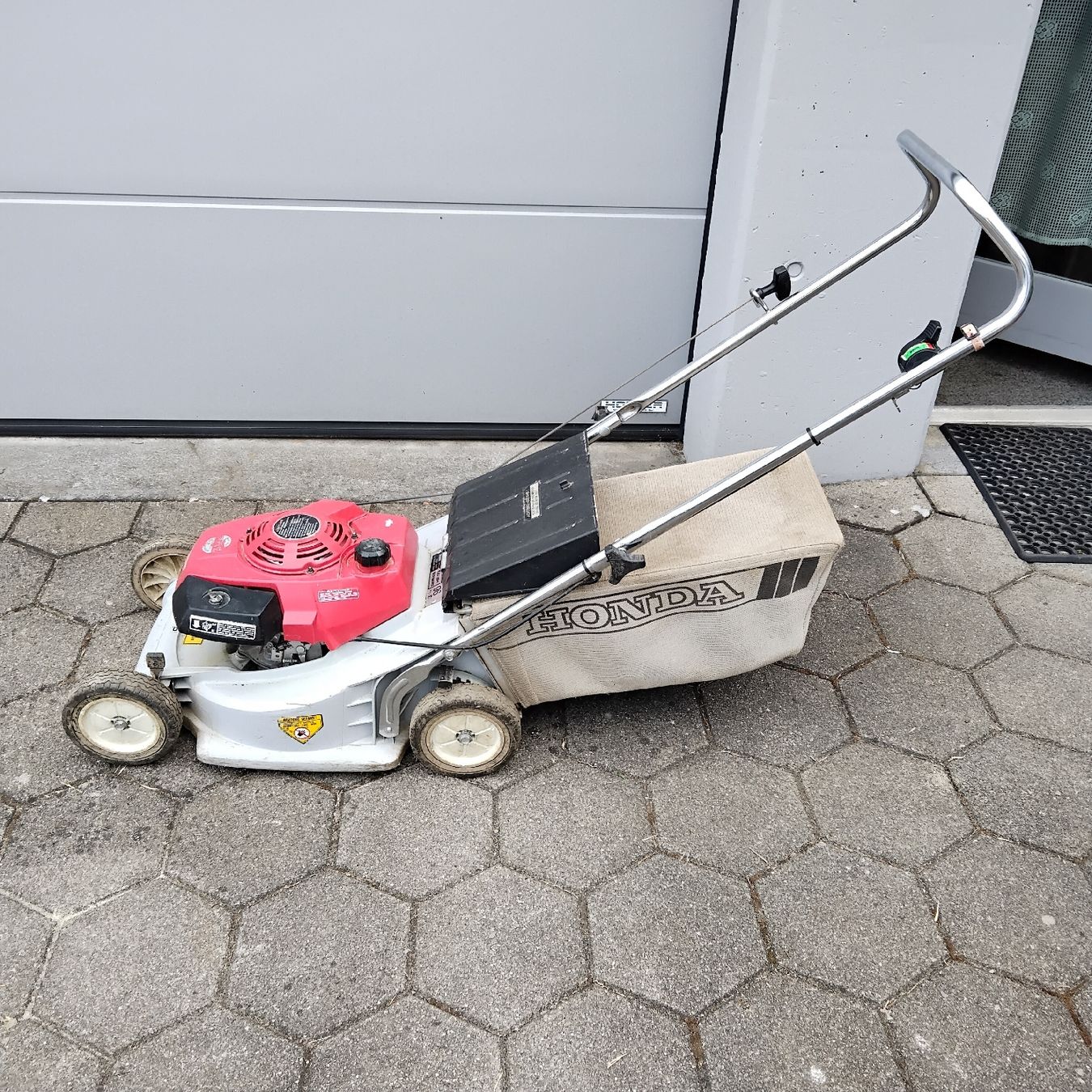 Honda Tagliaerba: Honda HR173 Rasenmäher -  – Usato da Jonen venduto da Brokk