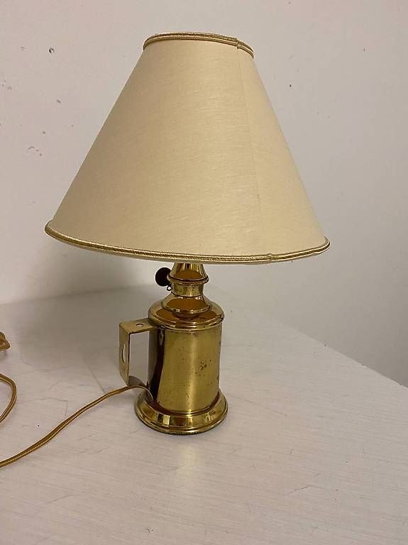ANCIENNE LAMPE À Essence LA FAUVETTE type PIGEON VERRE PHOTO Rouge Labo