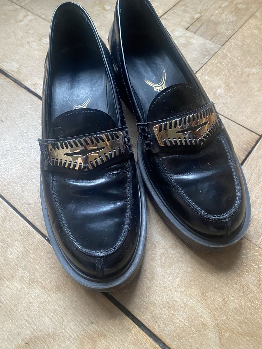Scarpe da donna: Loafers von Tod's – Usato da Rüschlikon venduto da julia.theodora 3