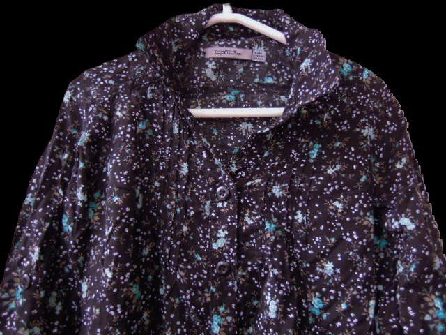 Vestiti & Gonne: Gr. 122 / 128 BlusenKleid mit türkis Blümchen – Usato da Basel venduto da FRAU.ZAUBER.MOND 6