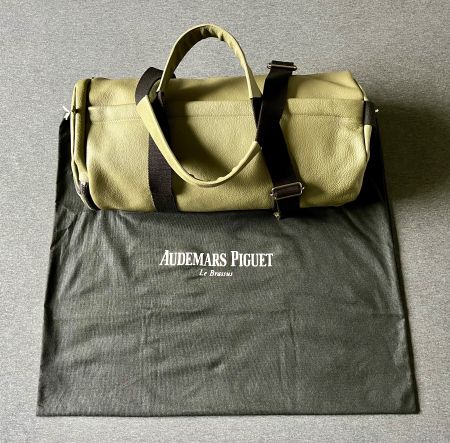 🔥 Superbe sac de voyage Audemars Piguet neuf en cuir 🔥