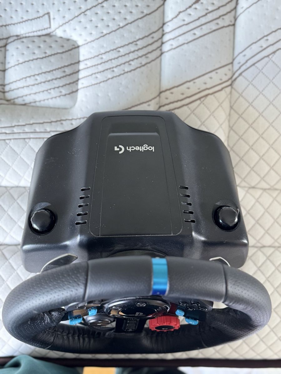 Console: Logitech G29 Driving Force Rennlenkrad – Nuovo (secondo la descrizione) da Kloten venduto da and_9mqp 1