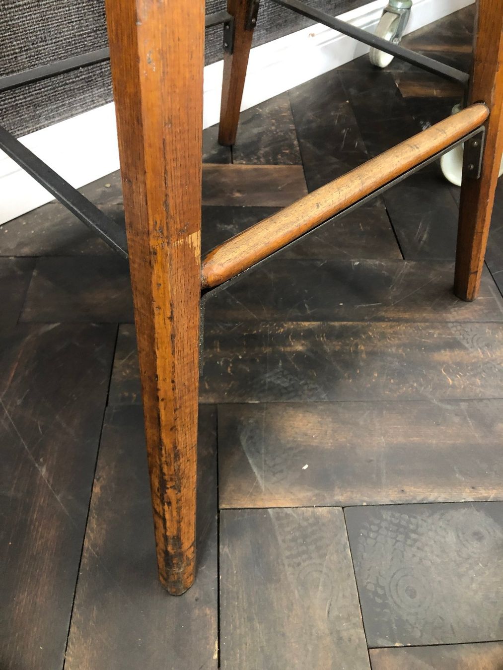 Hocker: Antiker Hocker aus Fabrik, Industrial Original – Gebraucht aus Laufenburg von industrial-silence 1