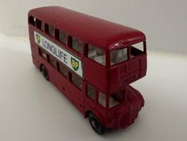 Matchbox Lesney Routemaster Bus No.5, Made in England. Top!