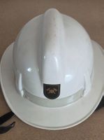 Schweizer Schutzhelm weiss