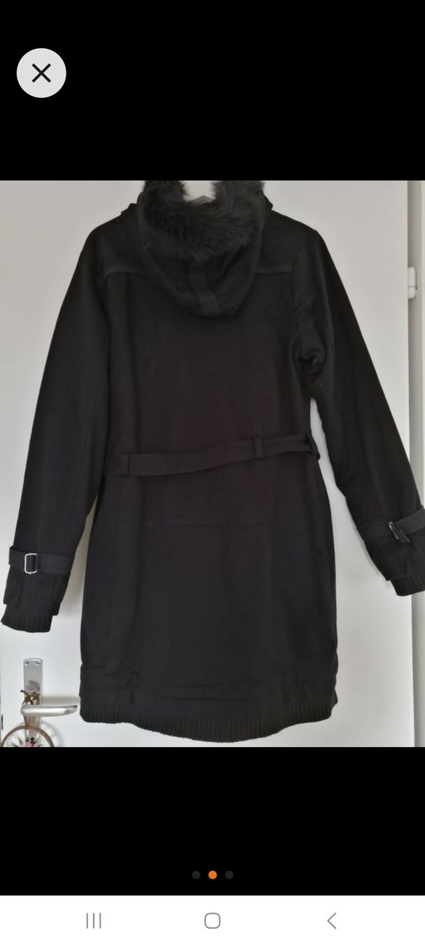 Cappotti: Stylischer Wintermantel mit Kunstfell Gr. XL – Usato da Selzach venduto da melaniepauli 1