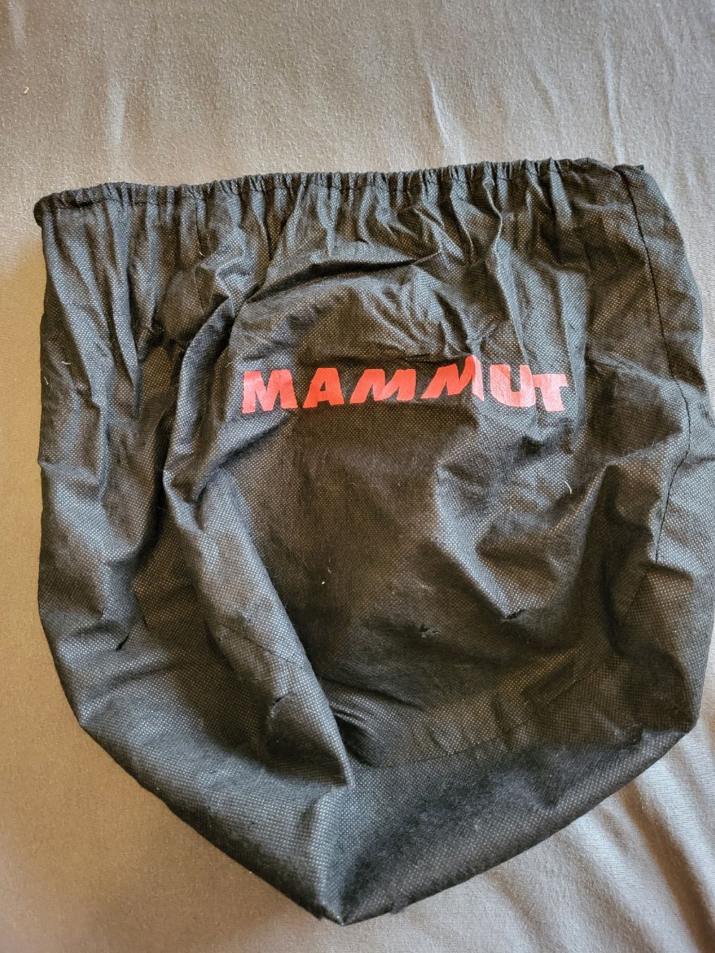 Mammut Caschi: Kletterhelm – Usato da Aarburg venduto da Misohn 3
