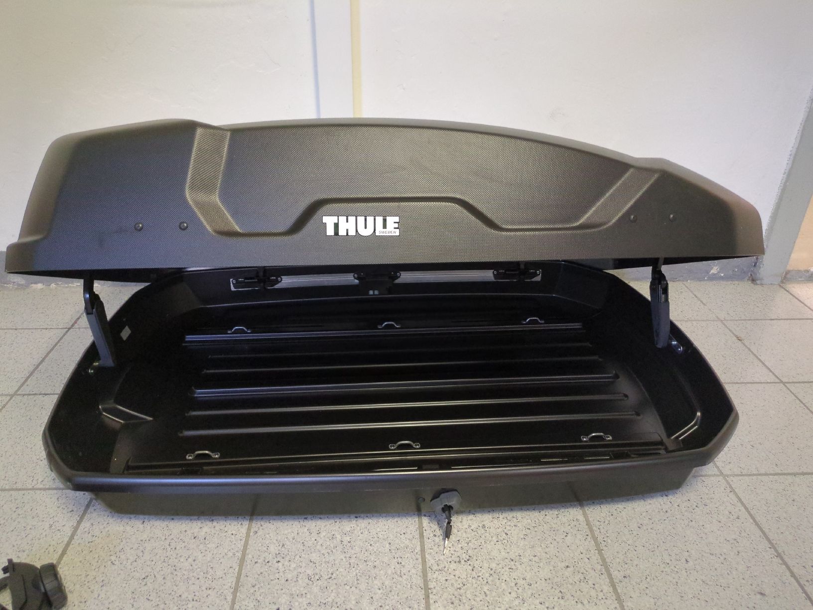 Thule Box da tetto: Dachbox Thule Force XT S, schwarz – Nuovo (secondo la descrizione) da St. Gallen venduto da Imp77 4