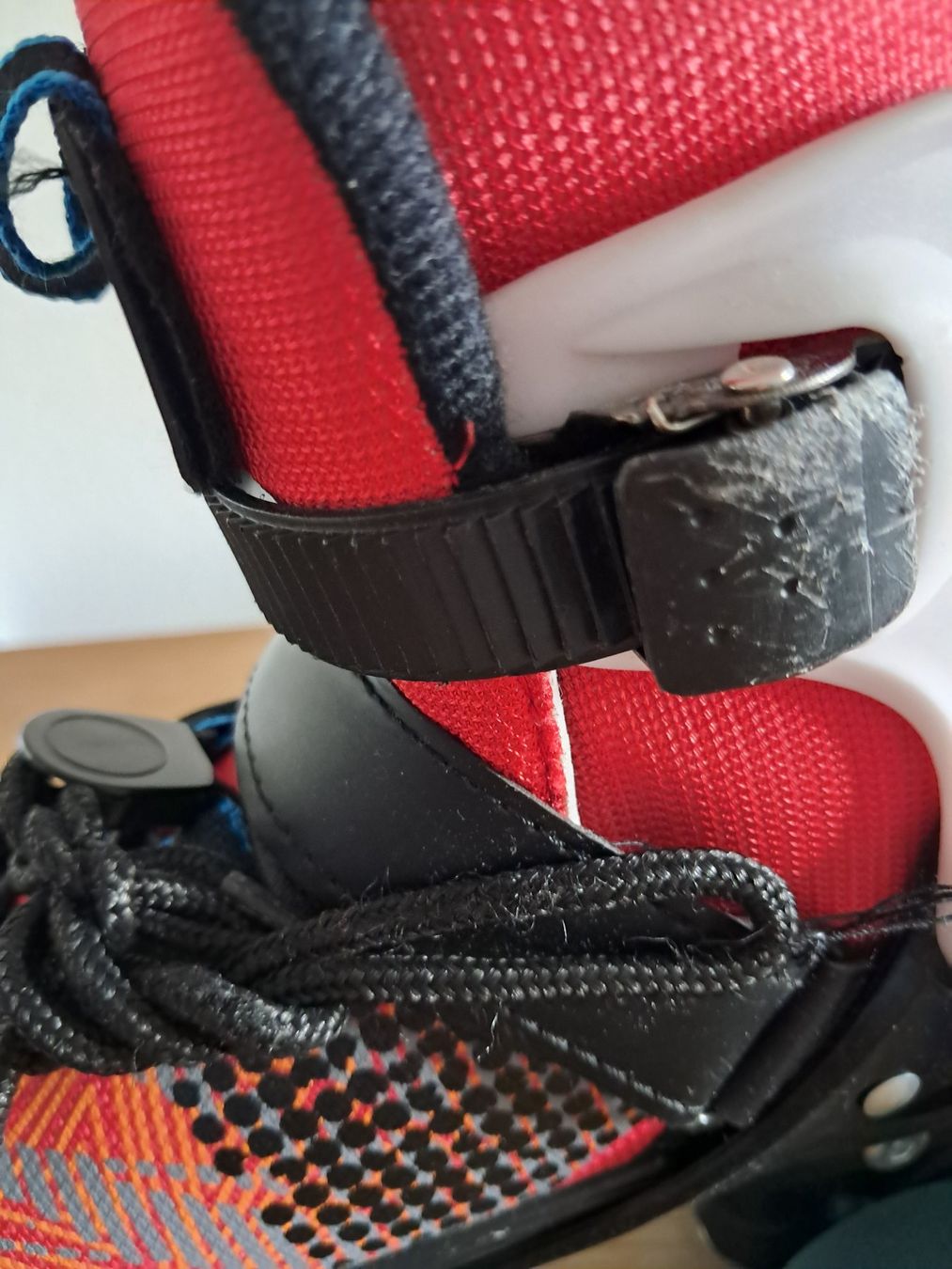 Pattini in linea & Pattini a rotelle: Rollschuhe Gr. 29-33 – Usato da Ipsach venduto da ginko24 8