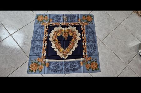 neues Seiden-Foulard von Christian Dior, original
