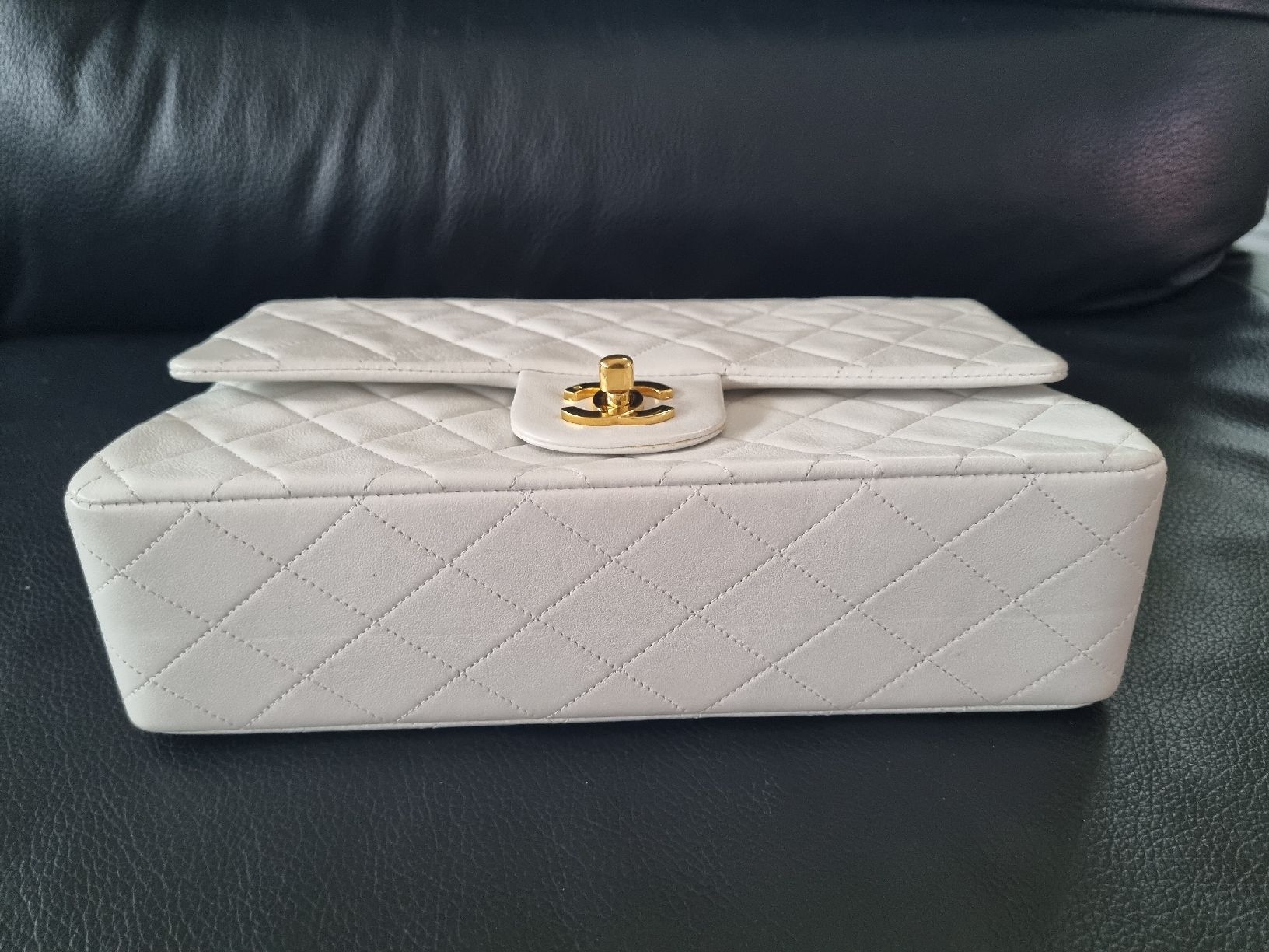 Chanel Taschen für Damen: Authentic Classic Handbag, white / Gold – Gebraucht aus Zürich von Stila17 2