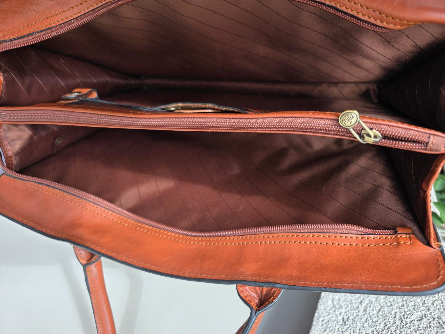 Valigie & Borse: Leder Aktentasche UNISEX – Usato da Rümlang venduto da olli75 4