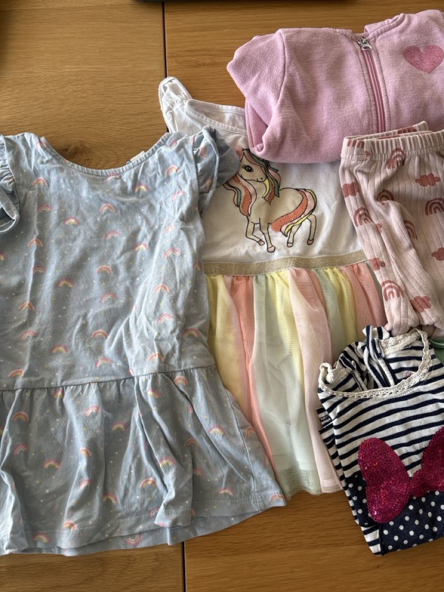 Lotti & Set di vestiti: Kleiderset 92 – Usato da Schlierbach venduto da franzi88