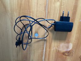 Ladegerät Sony Ericson 230V/5VDC Typ CAA-0002009-BV