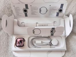 Apple Watch Series 10 GPS 42mm Rosegold Neuwertig