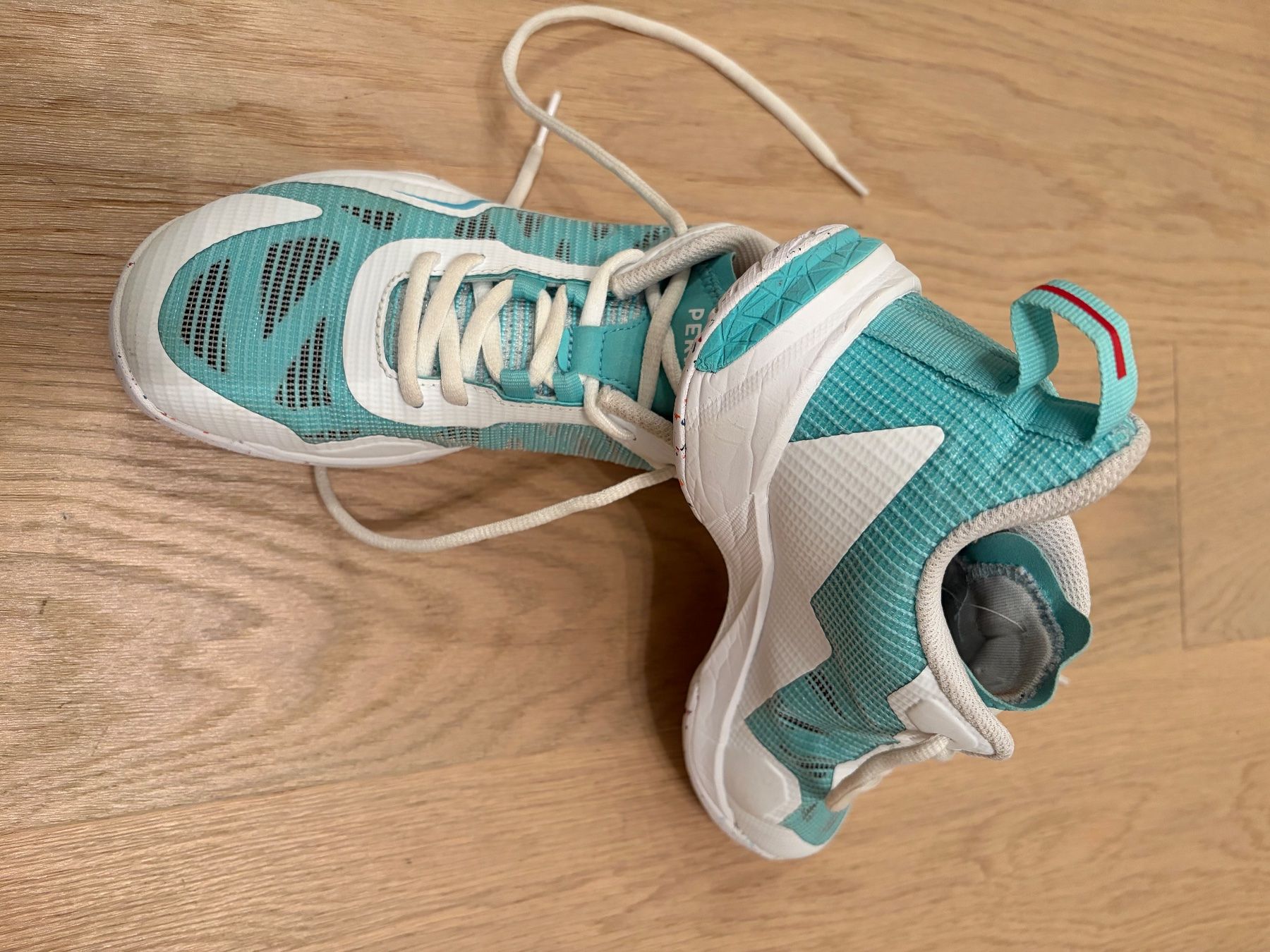 Scarpe per ragazzi: Turnschuhe Gr. 37 Perfly – Usato da Steinhausen venduto da KAMKA 2