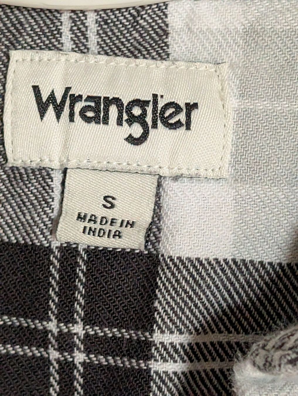 Chemisiers: Chemise WRANGLER T.S – D'occasion à Cheseaux-Lausanne par loscaptos 2