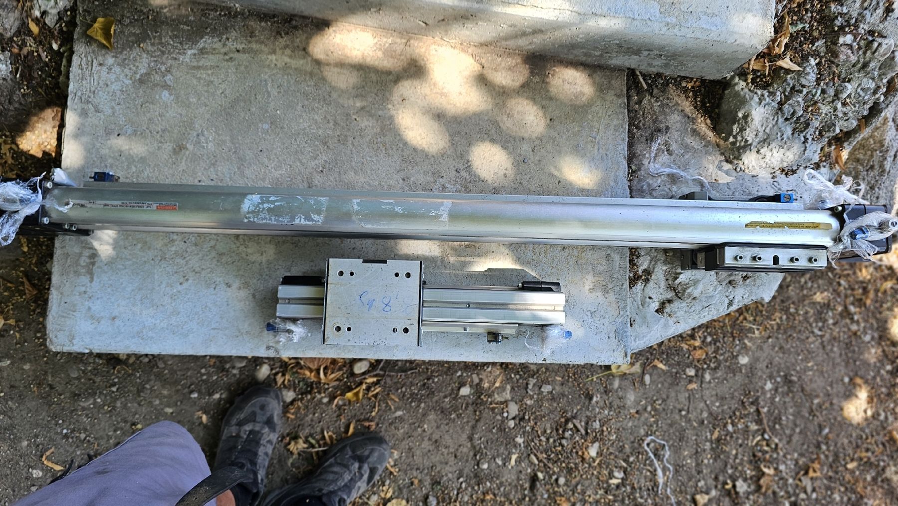 Alle Werkzeuge: Linear Antriebe Pneumatisch – Gebraucht aus Oberdiessbach von 56292 1