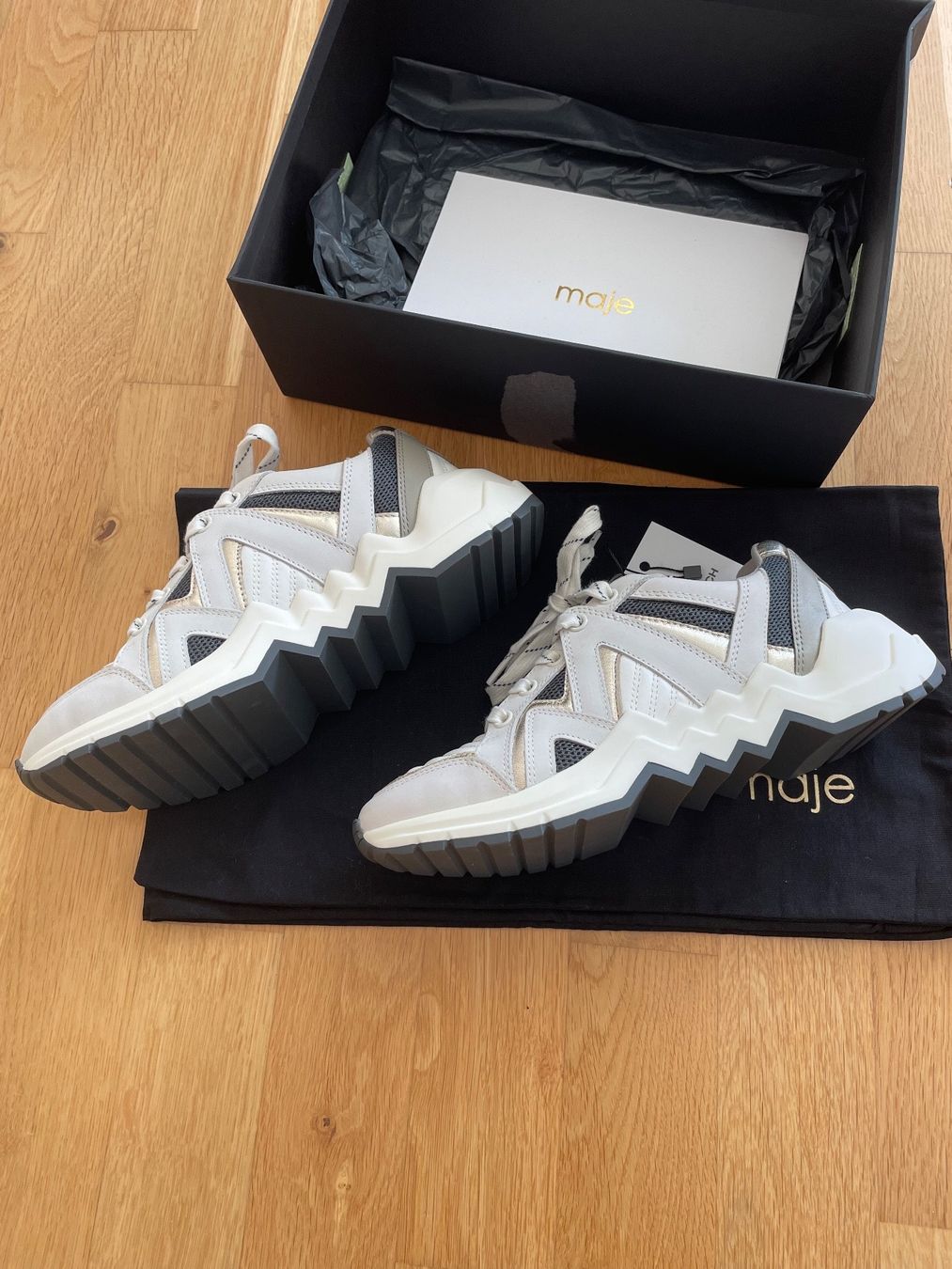Maje Damenschuhe: Basket Maje neuf/neu – Neu und originalverpackt aus Fribourg von _rachel_01 1