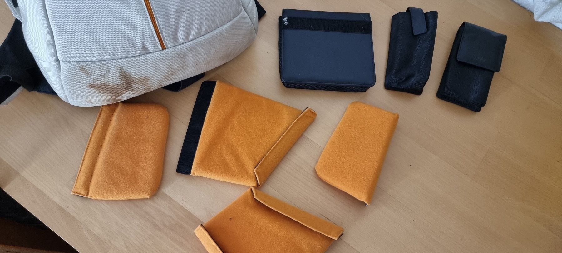 Crumpler Zaini: Crumpler Rucksack weiss/orange – Usato da Zwingen venduto da sinarp2 6