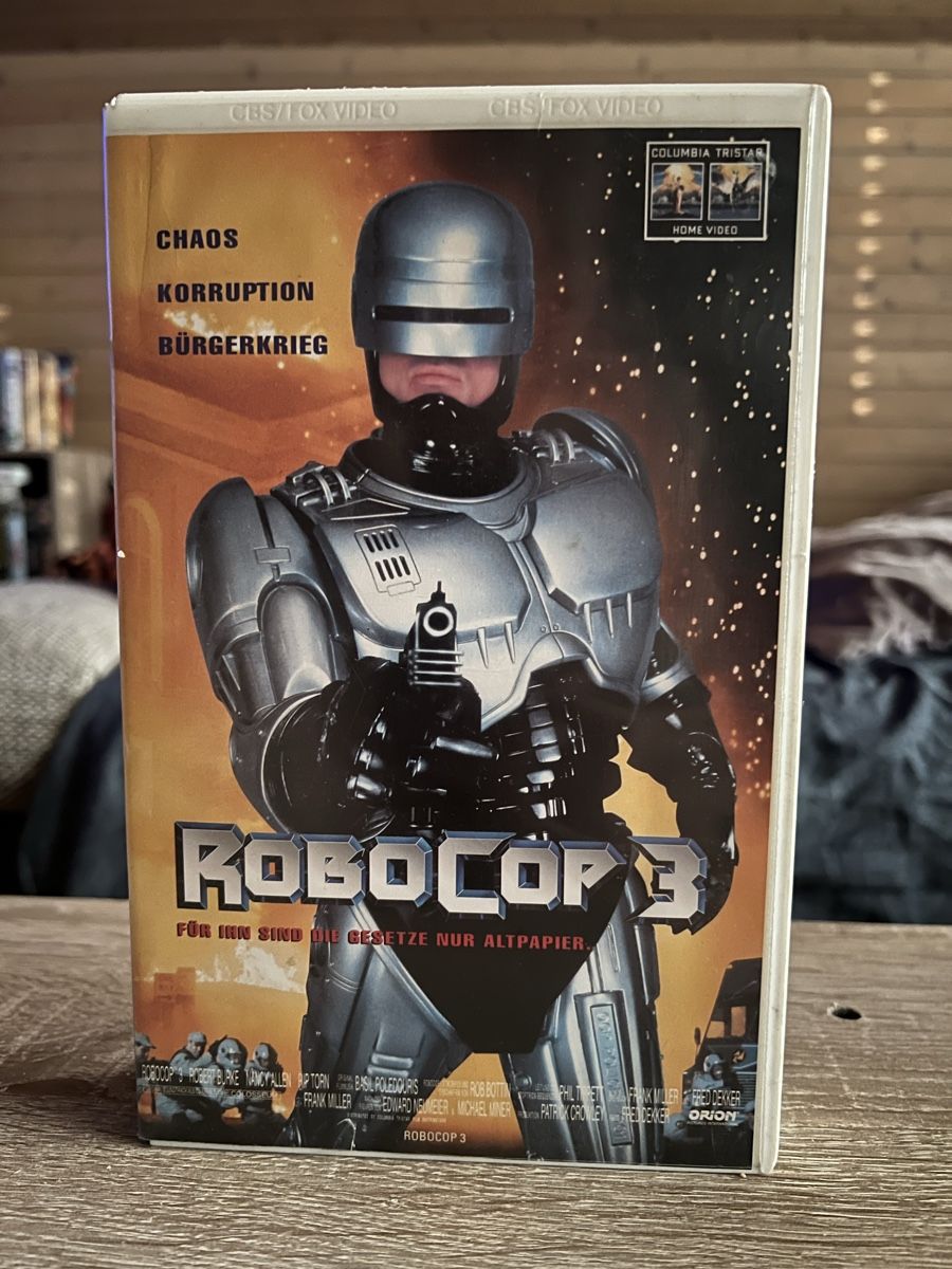 Tutti i VHS: VHS ROBOCOP 3 – Usato da Aadorf venduto da Schwarzschlumpf1972