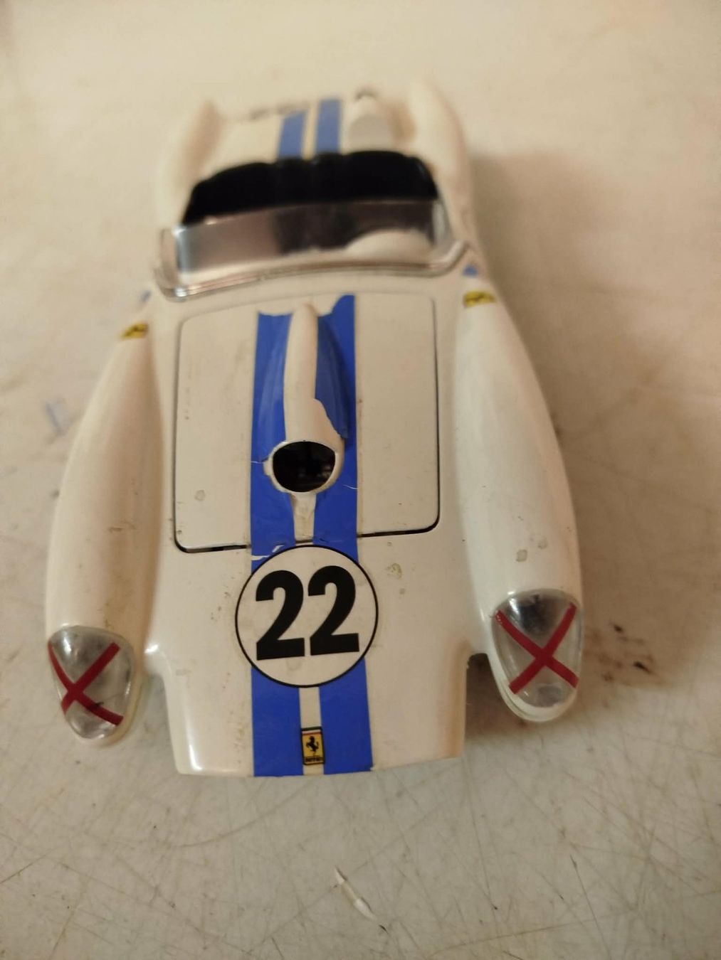 Ferrari Modellini d'auto: Ferrari 250TR Burago – Usato da La Chaux-de-Fonds venduto da Emmaus2300CDF 2